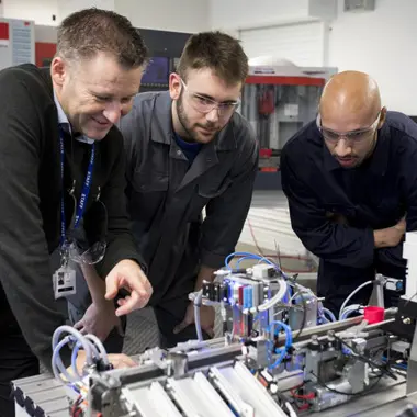 Shaun teaching engineering students