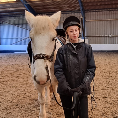 Photo of Level 2 Equine Student Grace Stanley with Horse