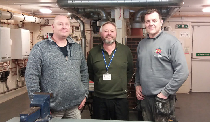 Martin Akins and Shaun Davison with Gas Centre Manager Kevin Tildesley 730x425